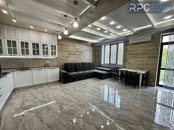 Оренда 4-к квартири Малокитаївська вул Голосіївський район Киев