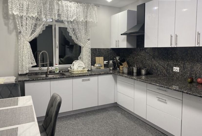 Здається 1 кімнатна квартира. Ужгород - зображення 1