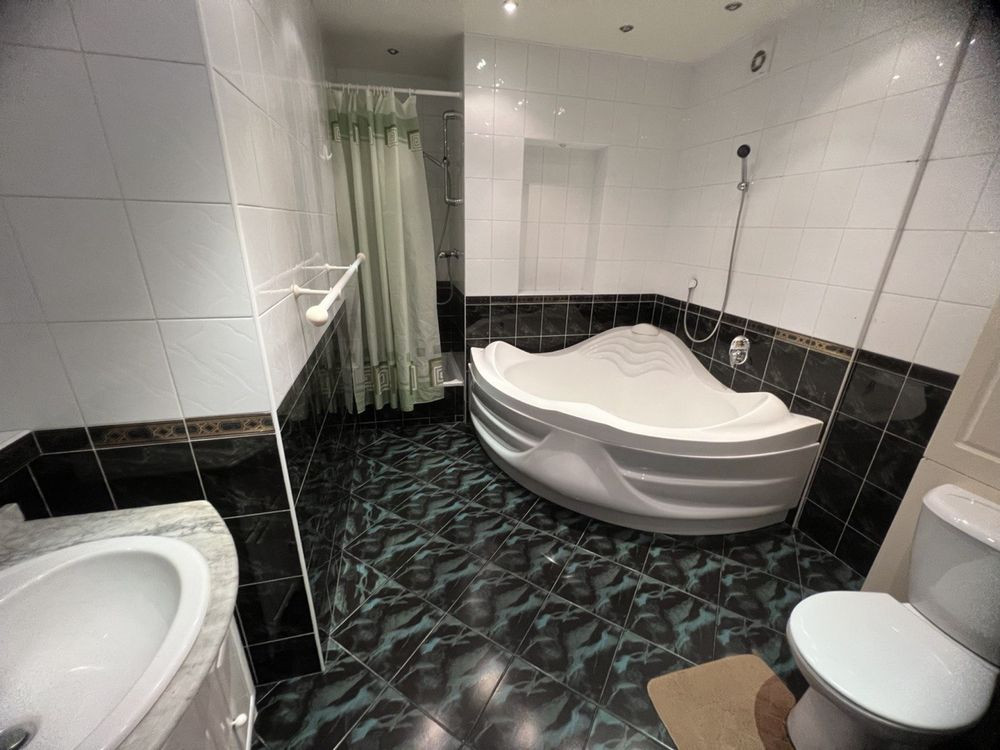 Сдам 2 комнатную квартиру , метро Защитников Украины Харьков - изображение 6