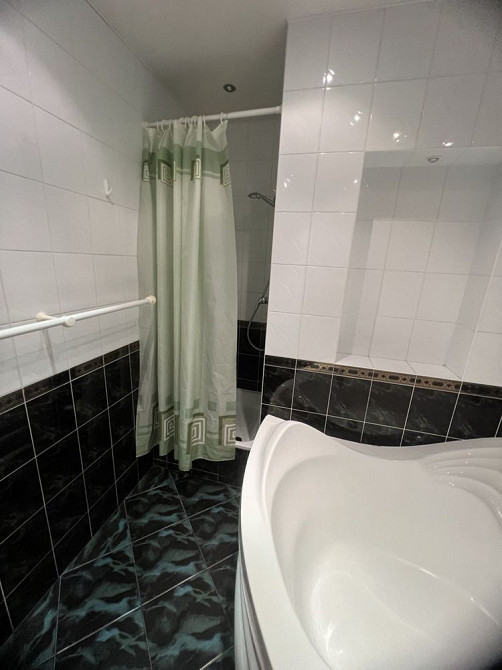 Сдам 2 комнатную квартиру , метро Защитников Украины Харьков - изображение 5