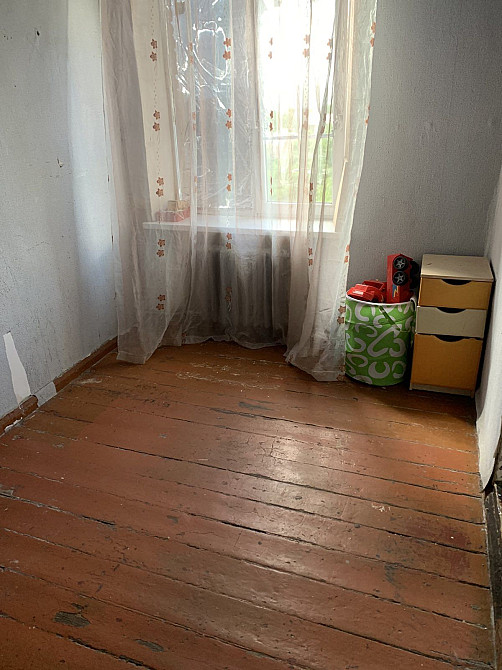 Продам двухкомнатную гостинку по ул.Библика 13 ХТЗ.L Харків - зображення 4