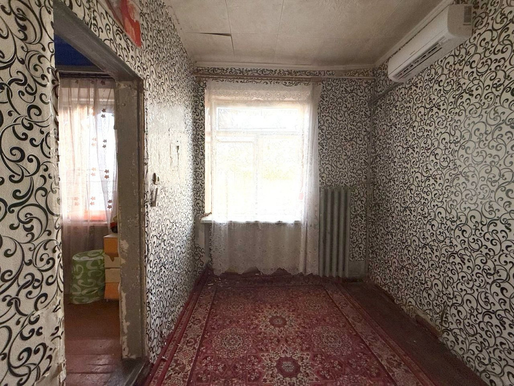 Продам двухкомнатную гостинку по ул.Библика 13 ХТЗ.L Харків - зображення 1