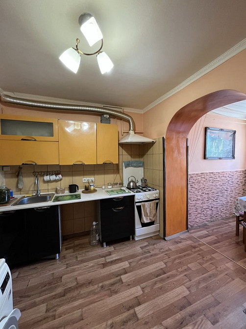 Продається 3-кімнатна чешка, вулиця Полетаєва Черновцы - изображение 1