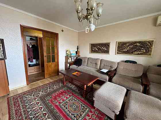 Продам 3 комнатную квартиру на Юбилейном Слобожанське