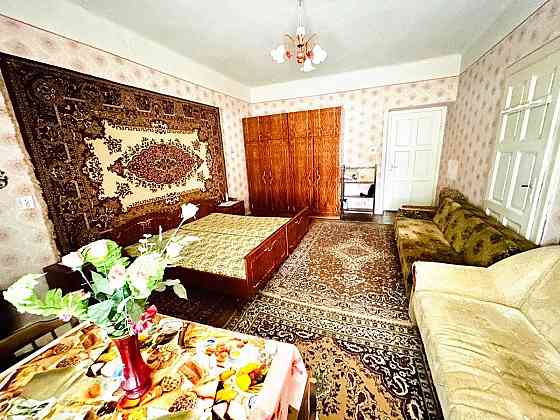 2-кімнатна квартира у центрі з шикарним видом на набережну Ужгород