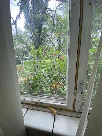 Продаж! бульвар Ігоря Шамо,13!  Вiльна! Киев