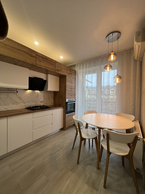 Продаж однокімнатної ЖК Модерн Ужгород - зображення 1