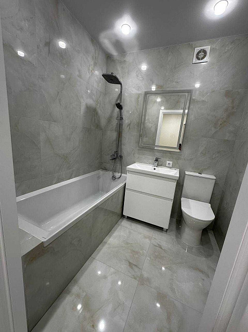 Сама дешева 1к квартира в Центрі в ДрімПарку! З євроремонтом! Хмельницький - зображення 2