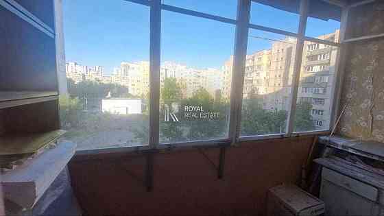 Продаж квартири Вирлиця Київ М Бажана 3 кімнати Позняки 5 поверх Киев