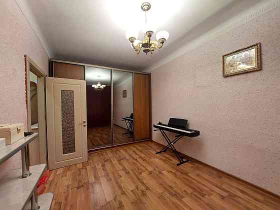 Продаж 1 кім квартри 30,2м2 вул. Грушевського  м. Дрогобич Дрогобич