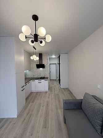 Стильна та оригінальна квартира в ЖК Санвіль Парк, поруч Петрівський Святопетрівське (Києво-Свят.р-н)