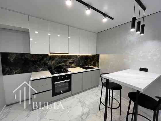 Продам гарненьку 2 кімнатну квартиру у новому Житловому Комплексі Тернополь