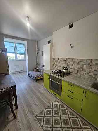 ЖК Мариинский. Двухкомнатная квартира с ремонтом Великодолинське