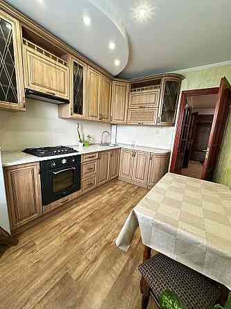 2к квартира з ремонтом вул. Спортивна Хмельницкий