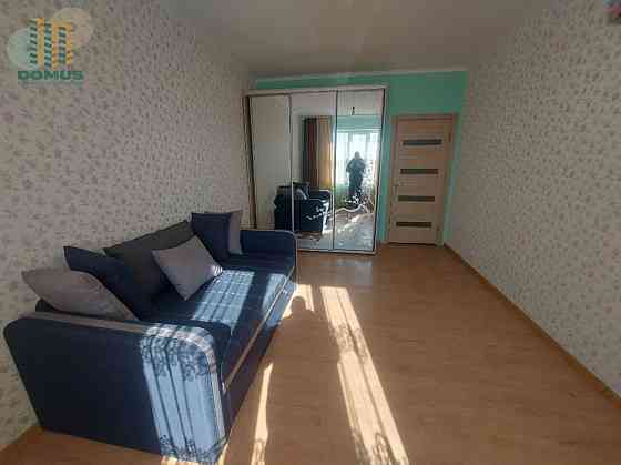 Продам 2 комн ЖК Радужный. С мебелью и техникой. Кладовая! Лиманка