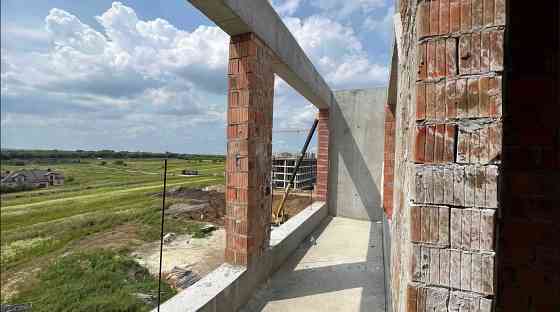 ВЛАСНИК Новобудова бічна вул Стрийської 56,4м 620дол/м2 Тераса 15м2 Сокільники