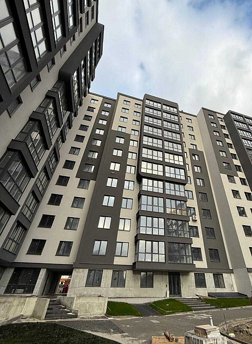Продаж 1-но кім. кв. по переуступці в ЖК R2 Residence вул.Роксоляни Львов - изображение 1
