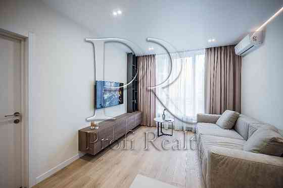 Продаж 1к квартири в ЖК Варшавський/Правди/Олеся/Виноградар ТОП ремонт Киев