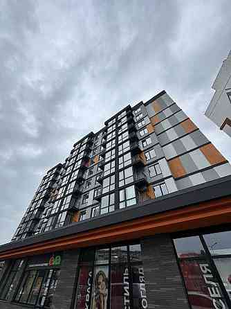 Продам 2-кімнатну квартиру у центрі Вишневого без комісії Вишневое