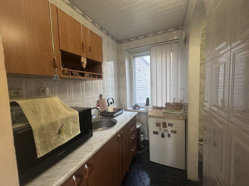 Продам, Центр, ул.П.Ниренберга 6 Днепр - изображение 1