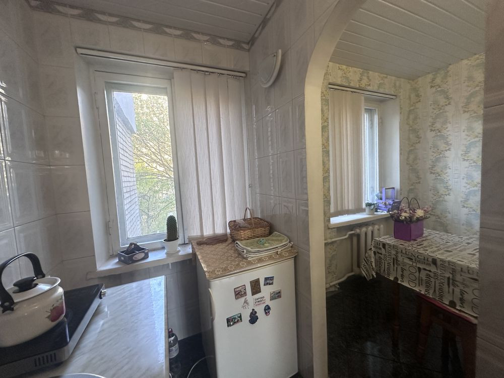 Продам, Центр, ул.П.Ниренберга 6 Днепр - изображение 2