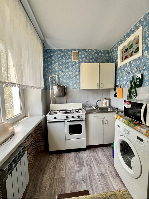 Терміновий продаж! Однокімнатна квартира по вул. Бєляєва ( 8 школа) Кропивницький - зображення 6