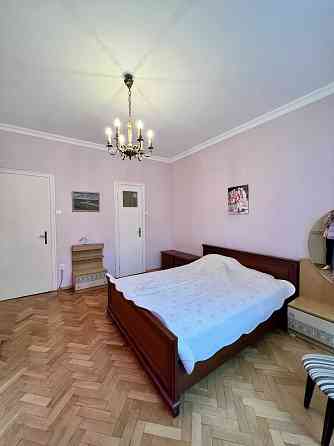 Продаж 3кім. квартири в польському люксі бічна вул.Бандери,поруч центр Львов