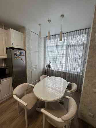 Продам 1-кімнатну квартиру з ремонтом у Крюківщині без комісії Крюковщина