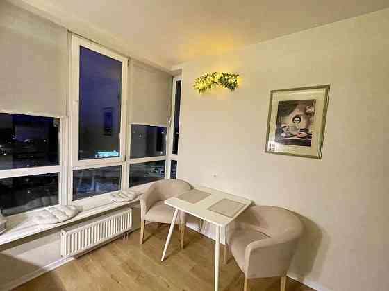 Без% Метрополія. Камʼянська, 6. Вирлиця. 2-к. 62м2 ремонт Киев