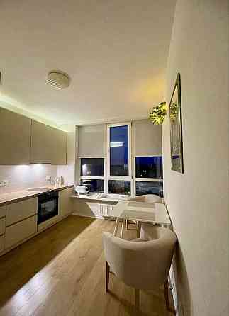 Без% Метрополія. Камʼянська, 6. Вирлиця. 2-к. 62м2 ремонт Киев