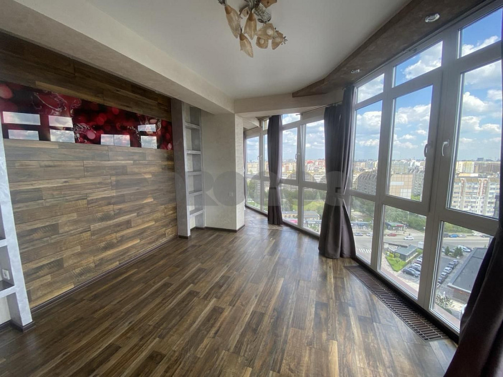 Продаж 3-кімн. кв-ри 120 м2   у   ЖК Авіа-квартал вул. Вітянська 2 Вишневое - изображение 1