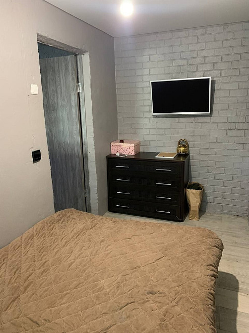 Однокомнатная квартира с гаражом Маяки - зображення 1