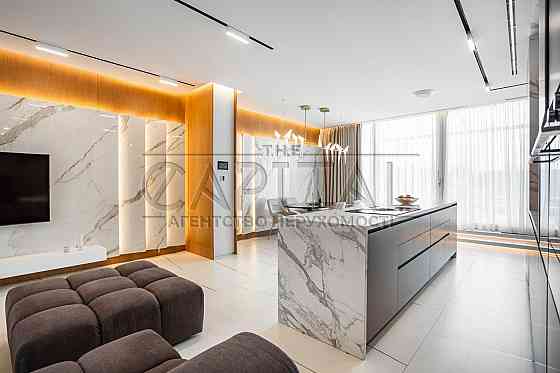 ЖК «Солом’янський» 
Київ, вул.Університетська, 17А продаж VIP квартири Київ