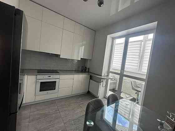 1к з ремонтом. Укомплектована на всі 100 Ирпень