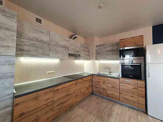 Продам 2х комнатную в новострое  с ремонтом  Алексеевка,  м. Победа Харьков