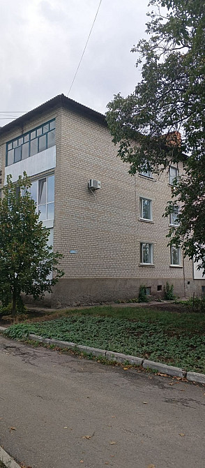 Продам квартиру 54m² з лоджиєю плюс гараж в дворі Первомайский (Харьковская обл.) - изображение 2