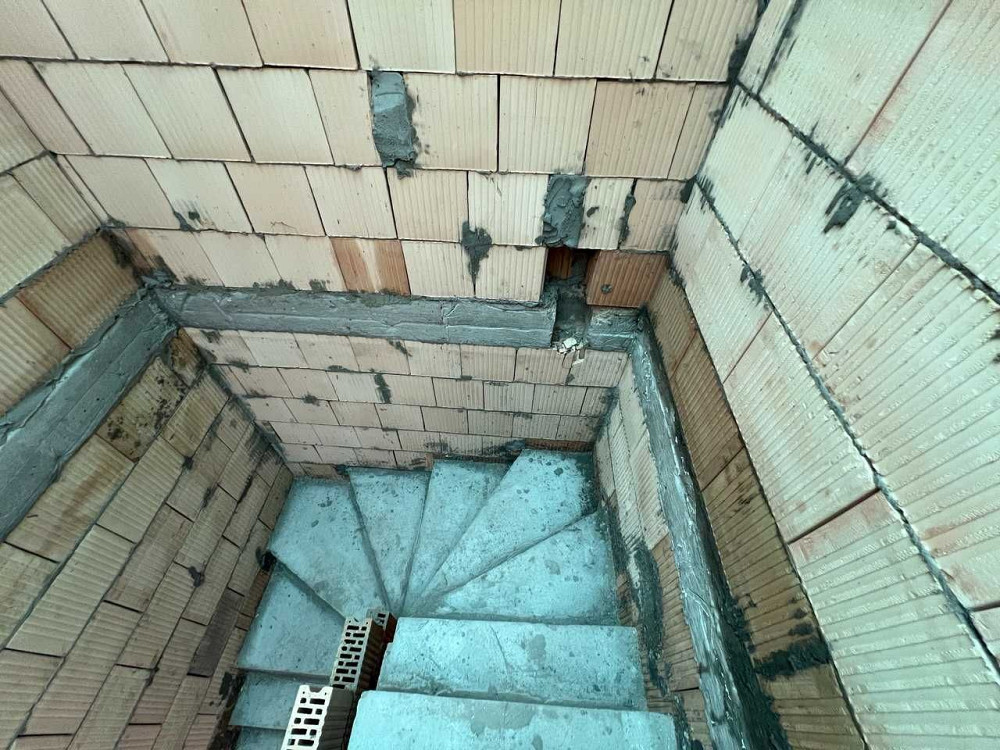 3к квартира з власним двориком, закрита територія, газ, класна локація Буча - изображение 5