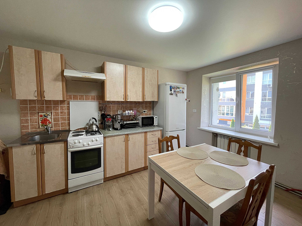 2К Квартира з ремонтом 64м2 Сертифікат, Постанова Гостомель - зображення 1