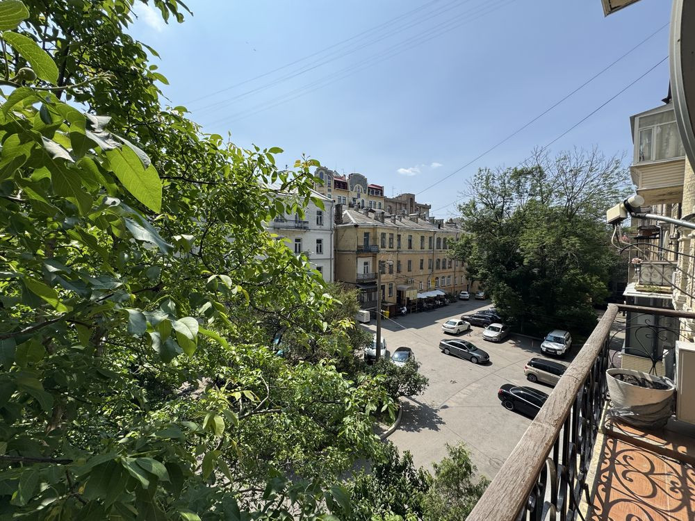 Велика Житомирська 24Б, Рейтерська, Пейзажна алея. Золоті ворота. Київ - зображення 3