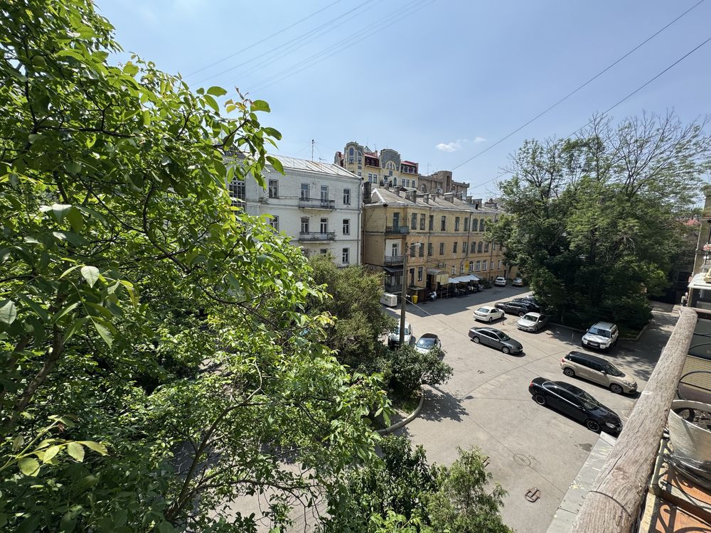 Велика Житомирська 24Б, Рейтерська, Пейзажна алея. Золоті ворота. Київ - зображення 6