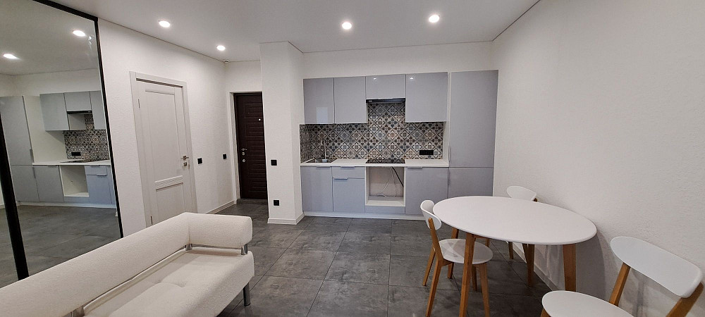 Шикарная 2 к. с ремонтом и мебелью, средний этаж,охраняемая территория Odesa - photo 4