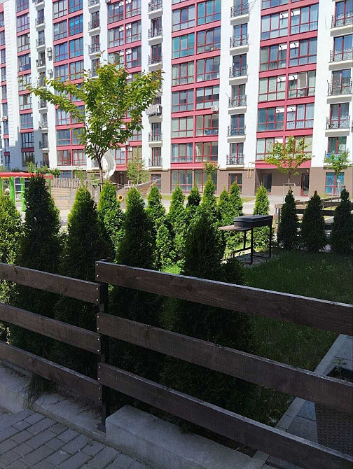 Продаж просторої квартири з власним подвір'ям в Містечку Козацькому_D Крихівці - зображення 1