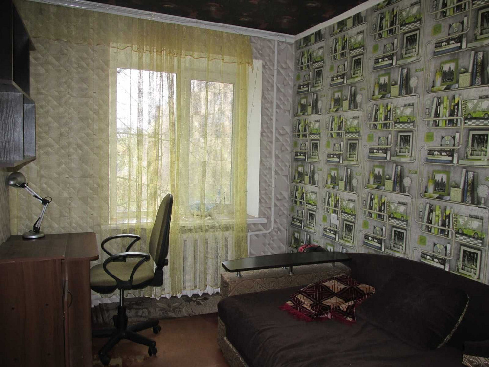 3 к. кв-ра в Центрі міста, не кутова, 3 поверх Олександрія (Рівненська обл.) - зображення 1