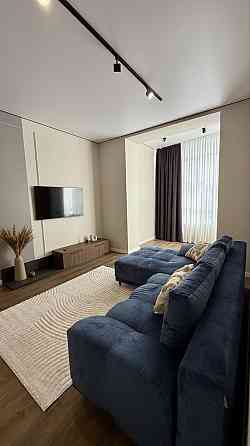 Продам квартиру 2-кімнатну. Центр. Хмельницкий