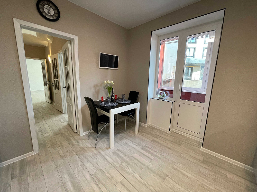 Простора 2К квартира з ремонтом поруч парк Центральний Ирпень - изображение 4