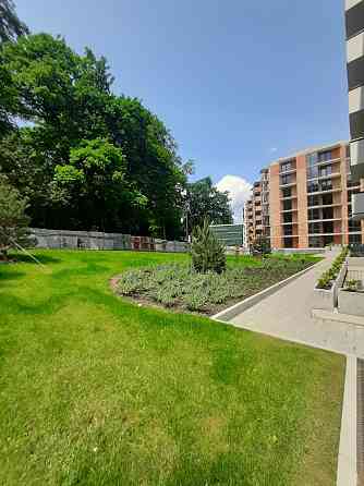 Ексклюзивна 1-кімнатна квартира бізнес-класу з терасою в ЖК "AUROOM FO Винники