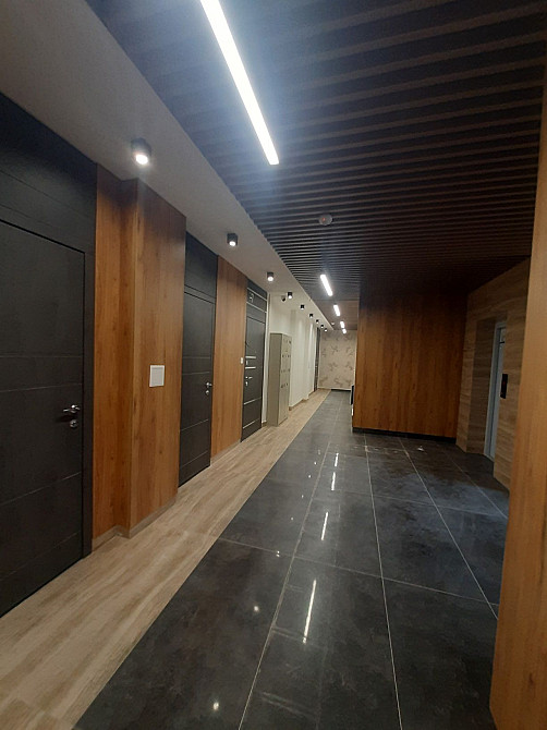 Ексклюзивна 1-кімнатна квартира бізнес-класу з терасою в ЖК "AUROOM FO Винники - изображение 8