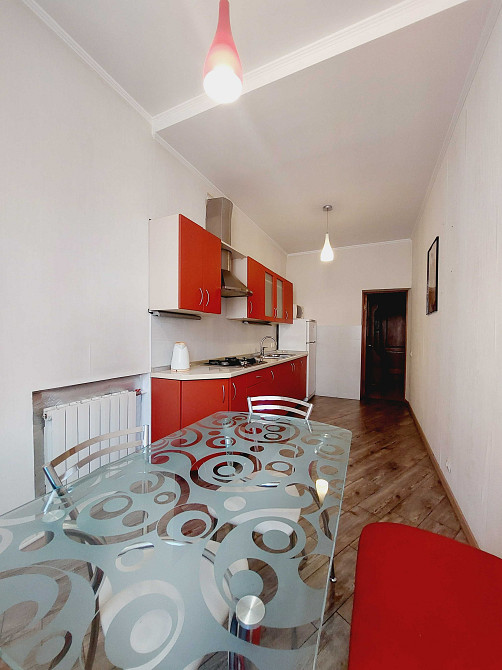 Сдам 2 комн.квартиру в самом ЦЕНТРЕ Киева, ул.Софиевская 4, метро-1мин Київ - зображення 1