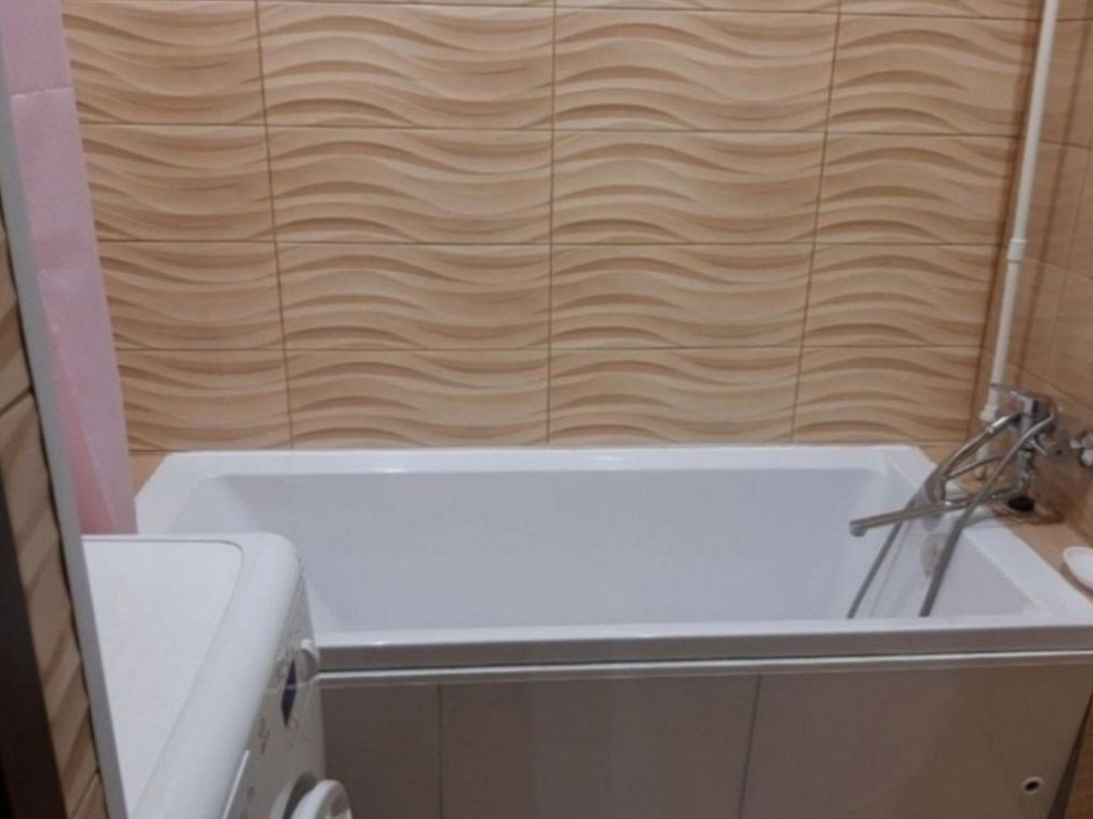 Сдам 2к.- х комнатную кв-ру 8000 Командировка Кам`янське (Запорізька обл.) - зображення 2