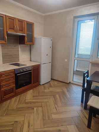 Однокімнатна Ревуцького 40в м.Харківська Київ